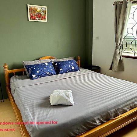 Niece Hostel Phuket - Sha Extra Plus Ngoại thất bức ảnh